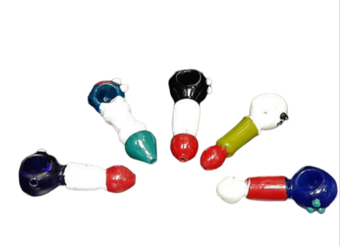 Color Clutch Crew – Sculpted Pipes with Psychedelic Punch