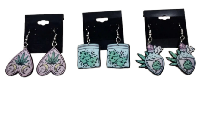 Cosmic Chronic Charms