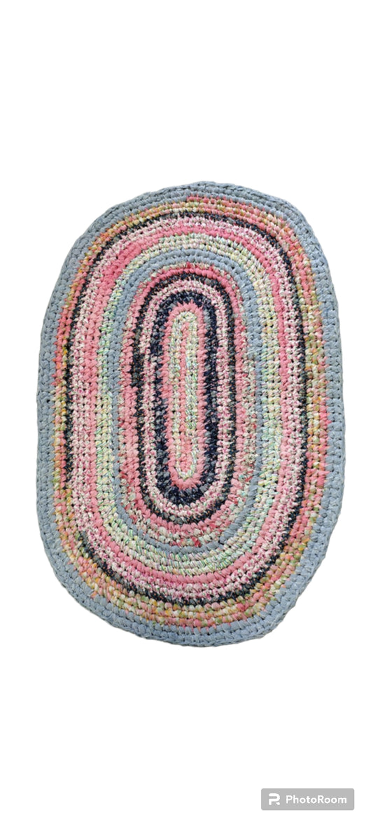 Flooral Attraction — Handmade Crochet Throw Rug