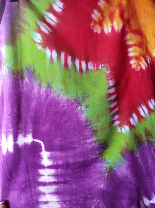 Soulburst Tie-Dye Sarong
