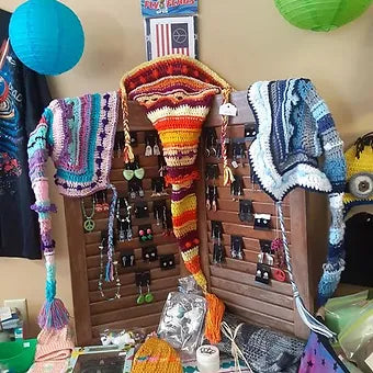 Wonky Wanderer Hood