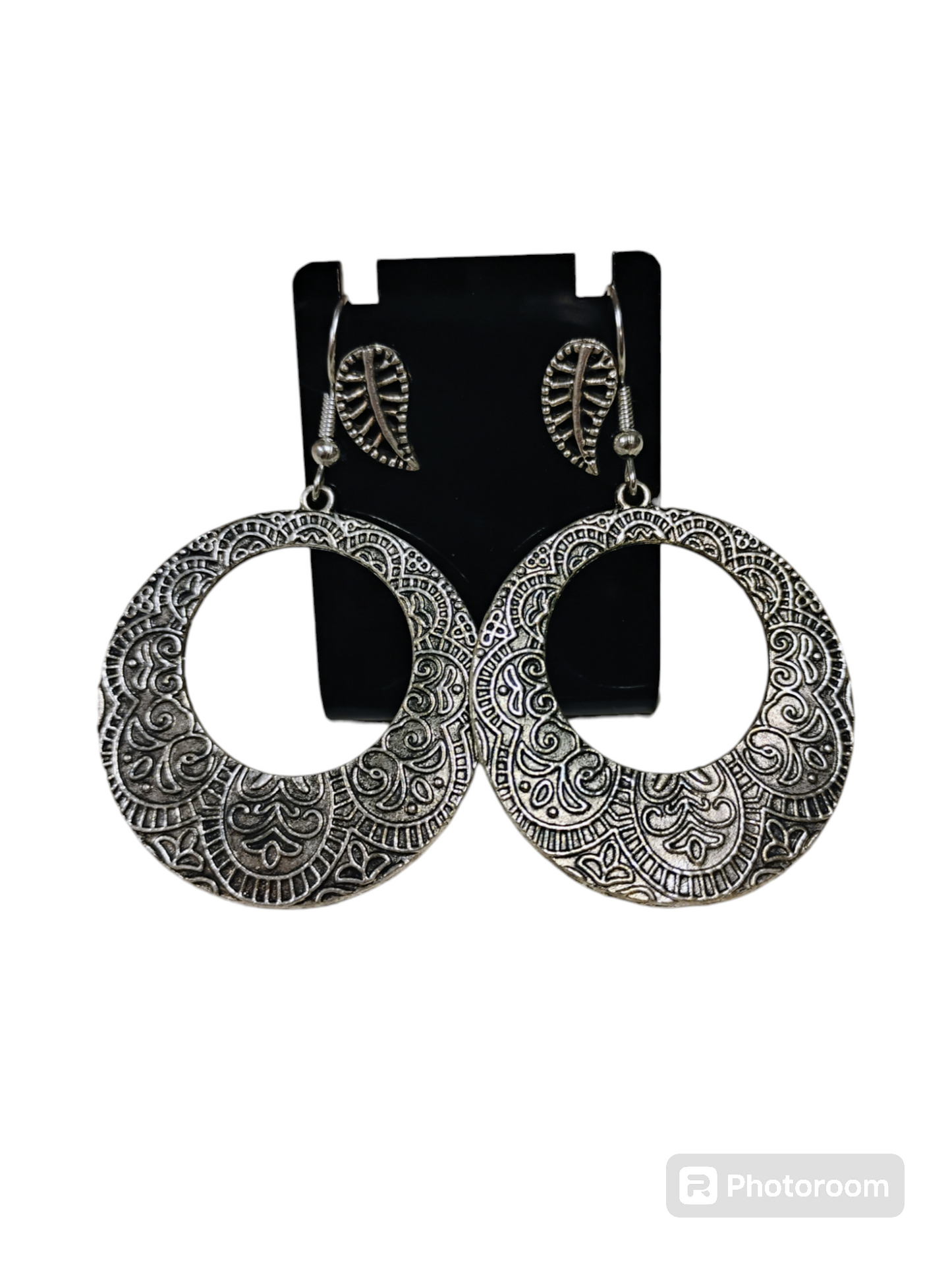 Leaf & Loom Earring Duo – Earthy. Intricate. Soul-stirred.