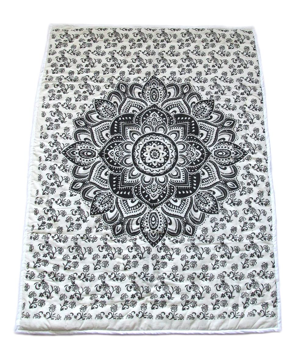 Mandala Drift Cotton Tapestry