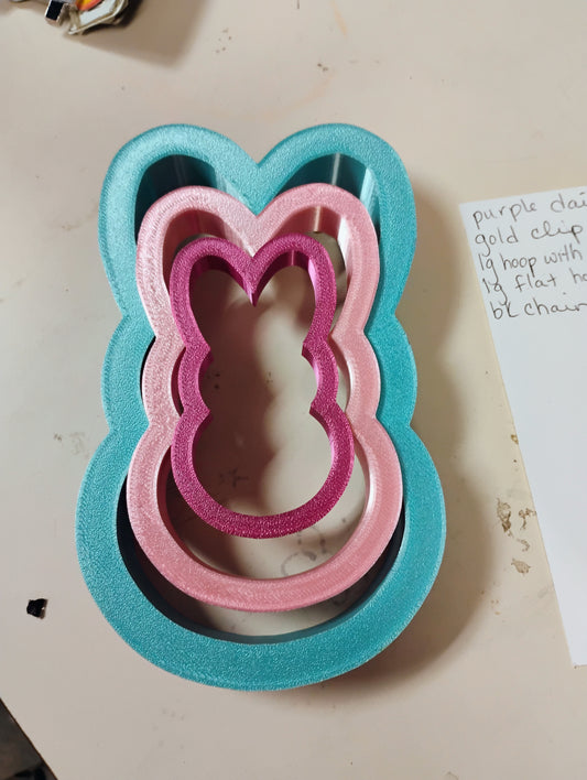 Bunny Bloom™ Nesting Cookie Cutter Set — 3 Sizes (3”, 4”, 5.5”)